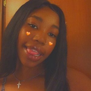 Meet your Posher, Bri